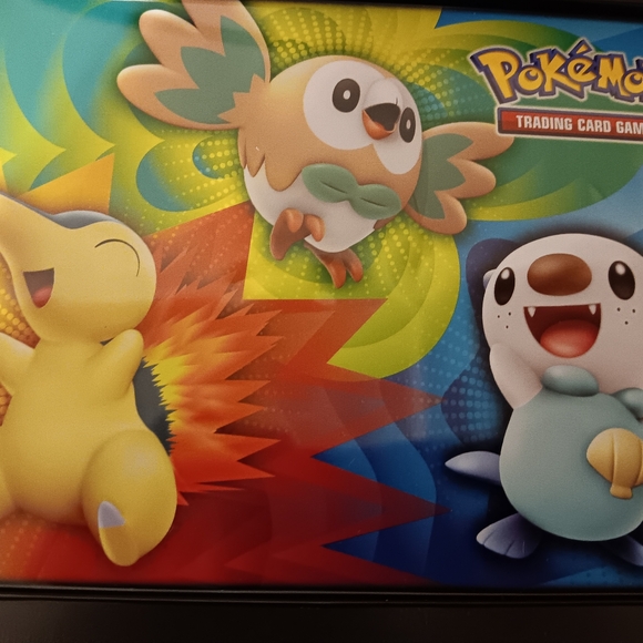 POKEMON TCG COLLECTORS TIN BOX - Picture 3 of 8
